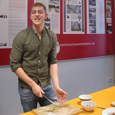 Kochassistent Jaspar - Vorbereitung für Abid’s internationales Buffet