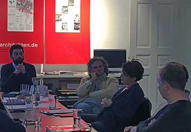 intensive Diskussion über Rechte Räume in Architektur und Stadt - gibt es sie wieder?