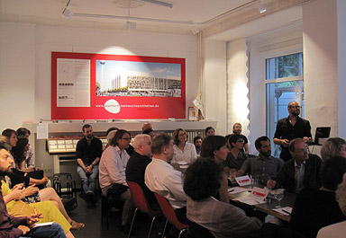 Smart city, smart living: Anders Wohnen im Quartier - Ausstellungseröffnung und Round Table Talk